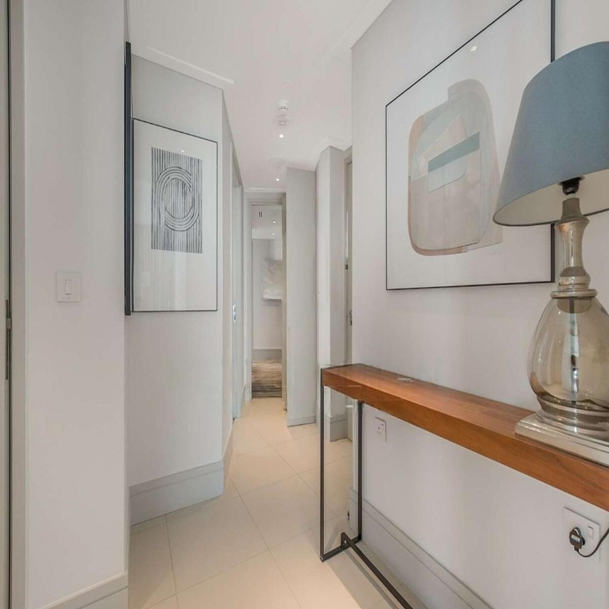Luxury2bhk Burj Khalifa View Apartment Dubai
