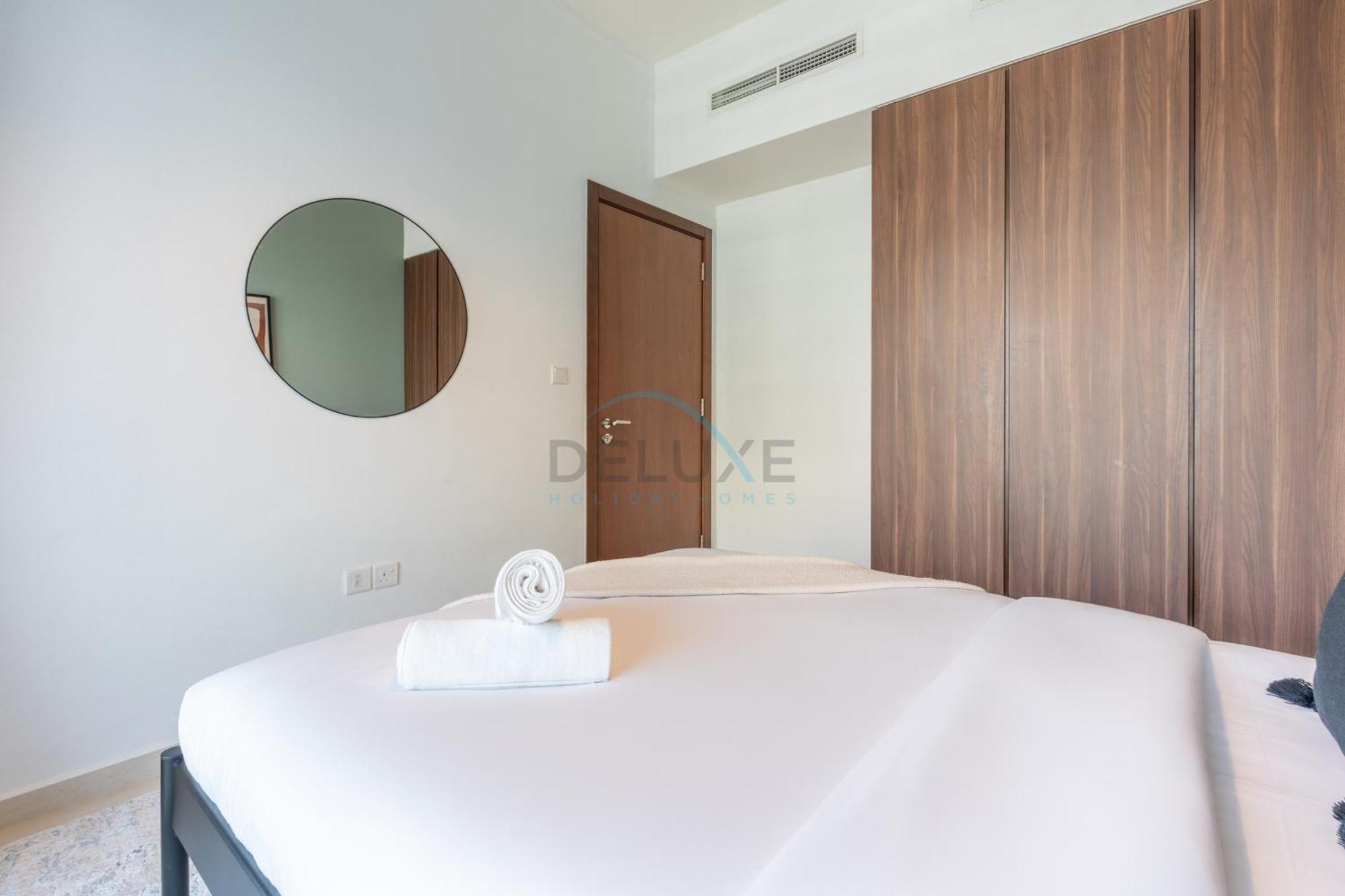 Canal And Views 1br With Balcony Near Park, Reva Residences, Business Bay By Deluxe Homes Apartment *