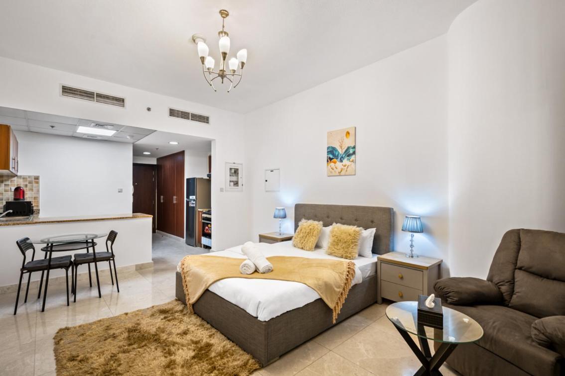 Cozy Business Bay With Burj Khalifa View Apartment Dubai