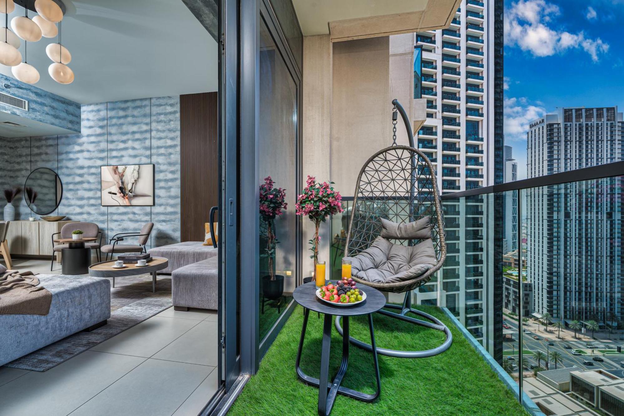 Apartment Spacious And Overlooking Burj & Fountains Dubai