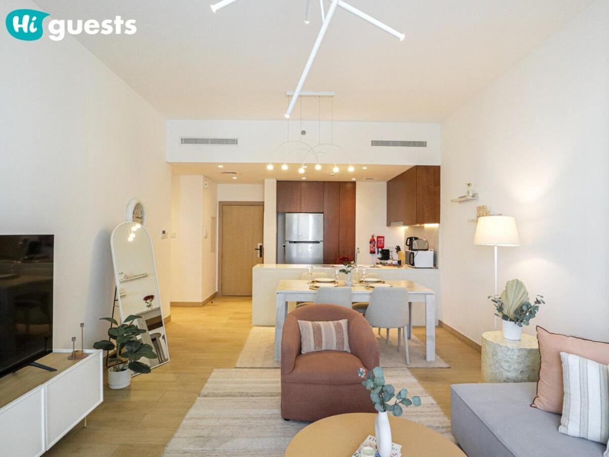 Higuests - Soothing Seaside 2 Bedroom Haven In La Dubai