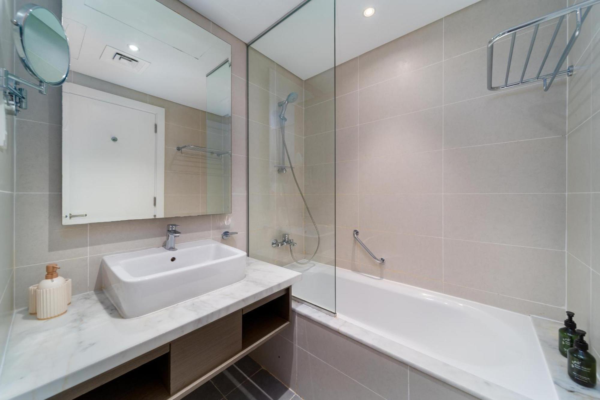 White Sage - Premium Furnished With Large Balcony