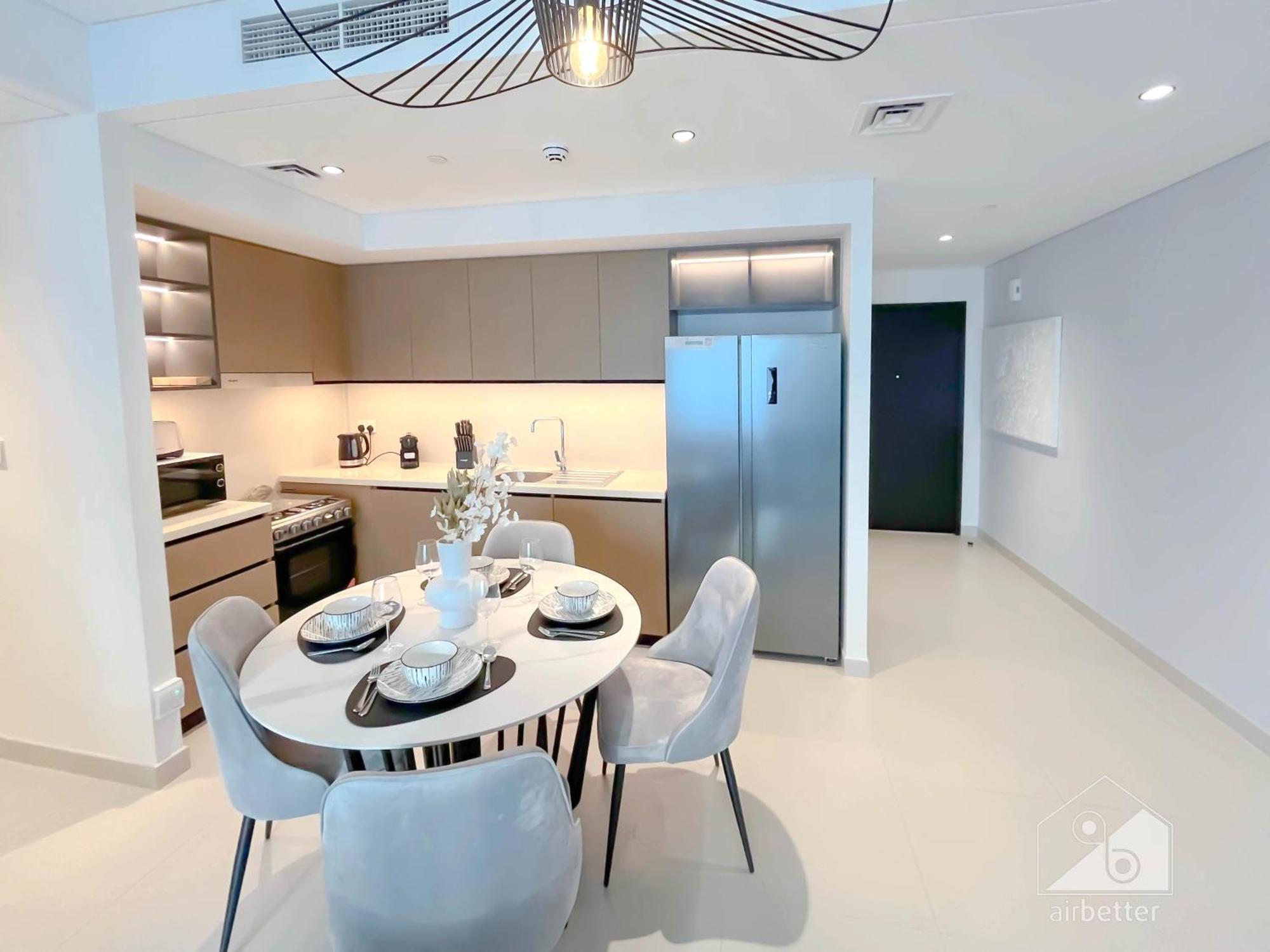Apartment Burj Crown Luxury 2br I Balcony & Panoramic Views