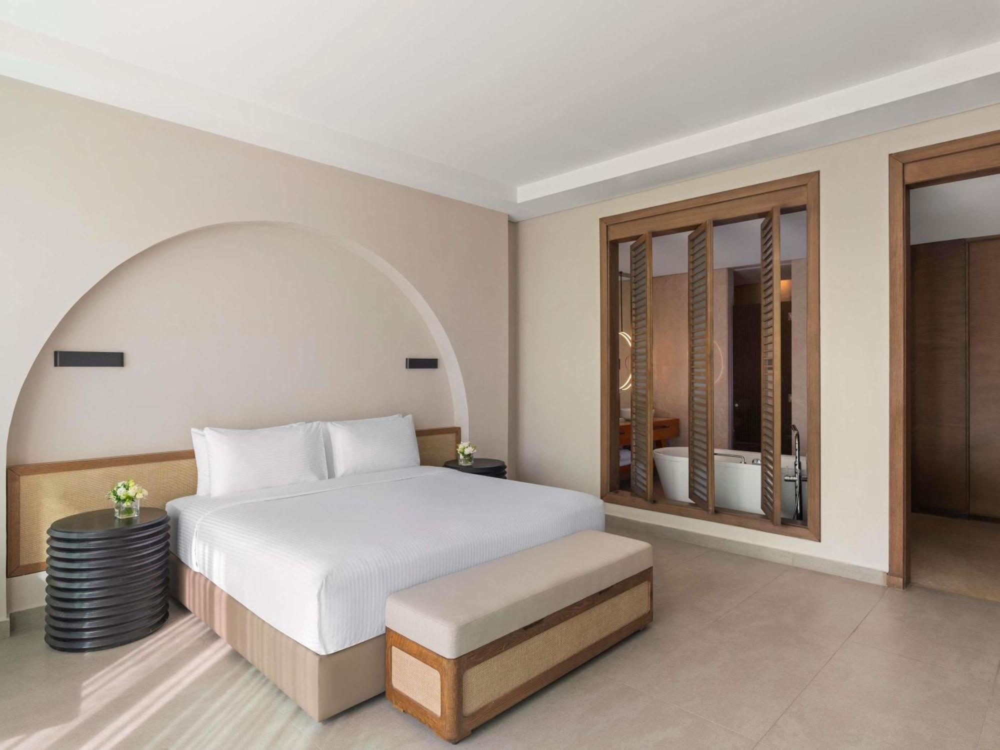 Rixos The Palm & Resort 5*