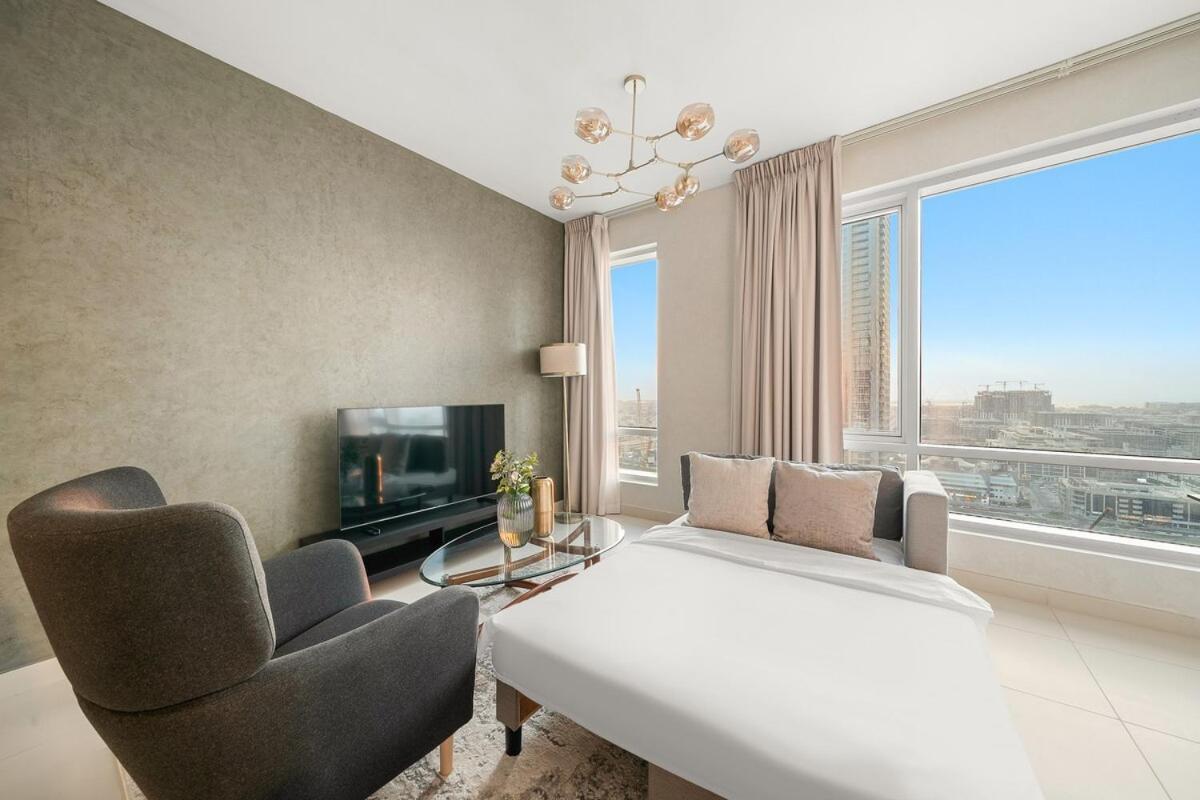 Apartment First Class 1br Sleek In The Sky Dubai