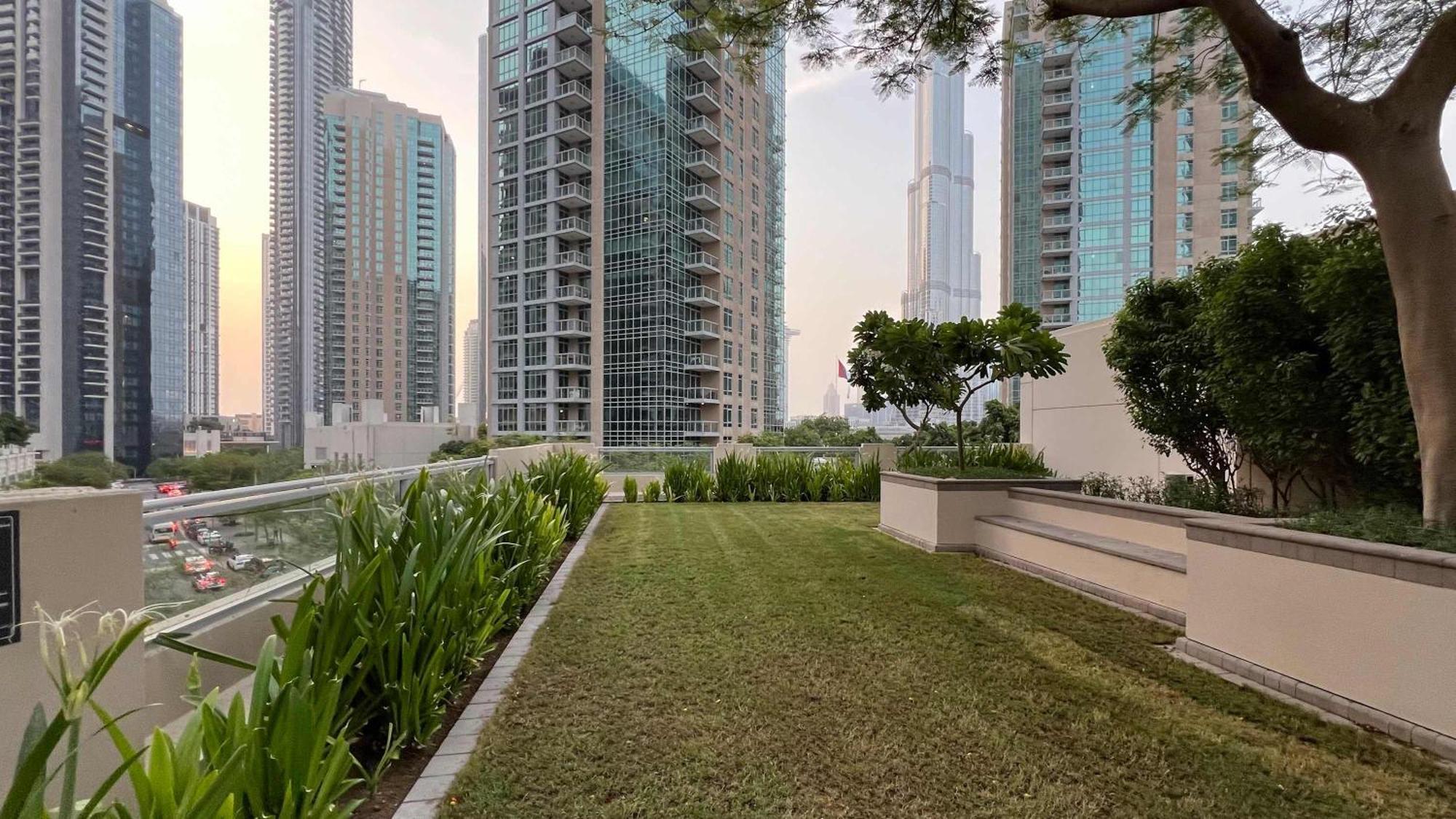 Downtown Sanctuary Iconic Burj Views & Luxury Living Apartment Dubai