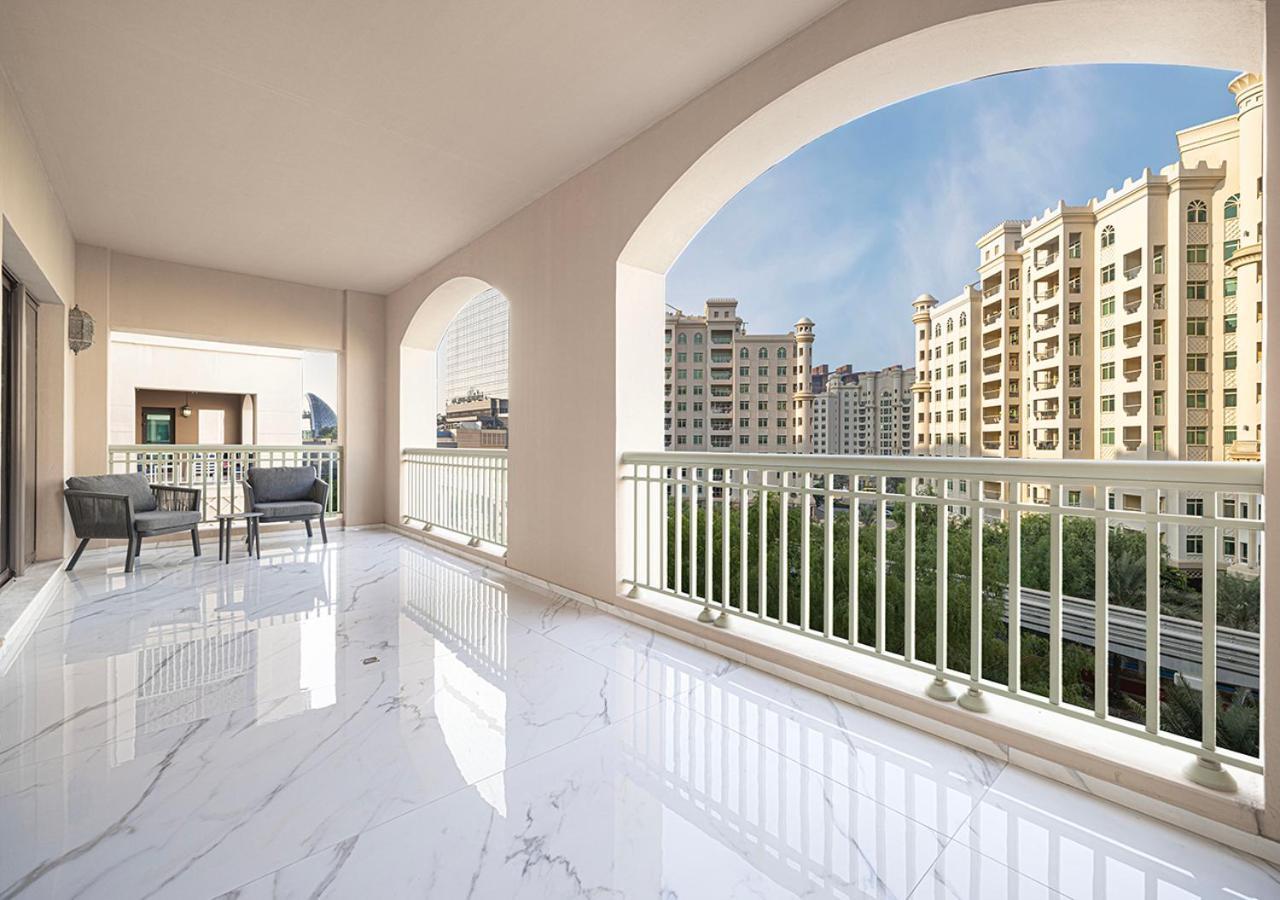 Palm Jumeirah Paradise- Luxury,unveiled
