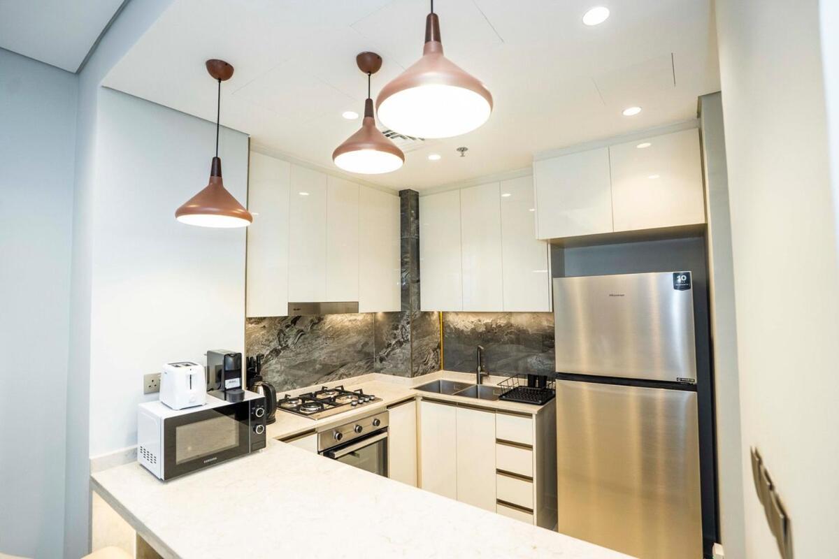 Apartment Stylish 2br In Business Bay Life - Free Pool
