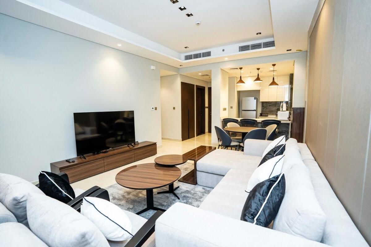 High-rise Comfort 2br In Nobles Tower In Apartment Dubai