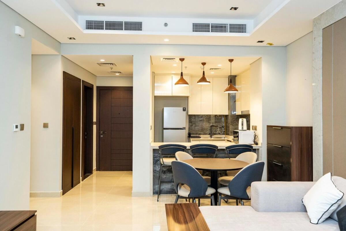 Apartment High-rise Comfort 2br In Nobles Tower In Dubai