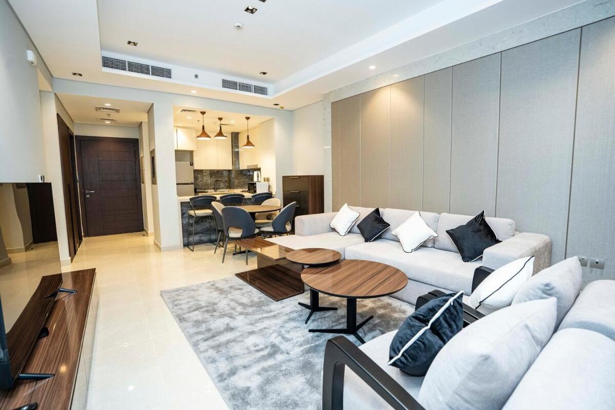 Apartment High-rise Comfort 2br In Nobles Tower In Dubai