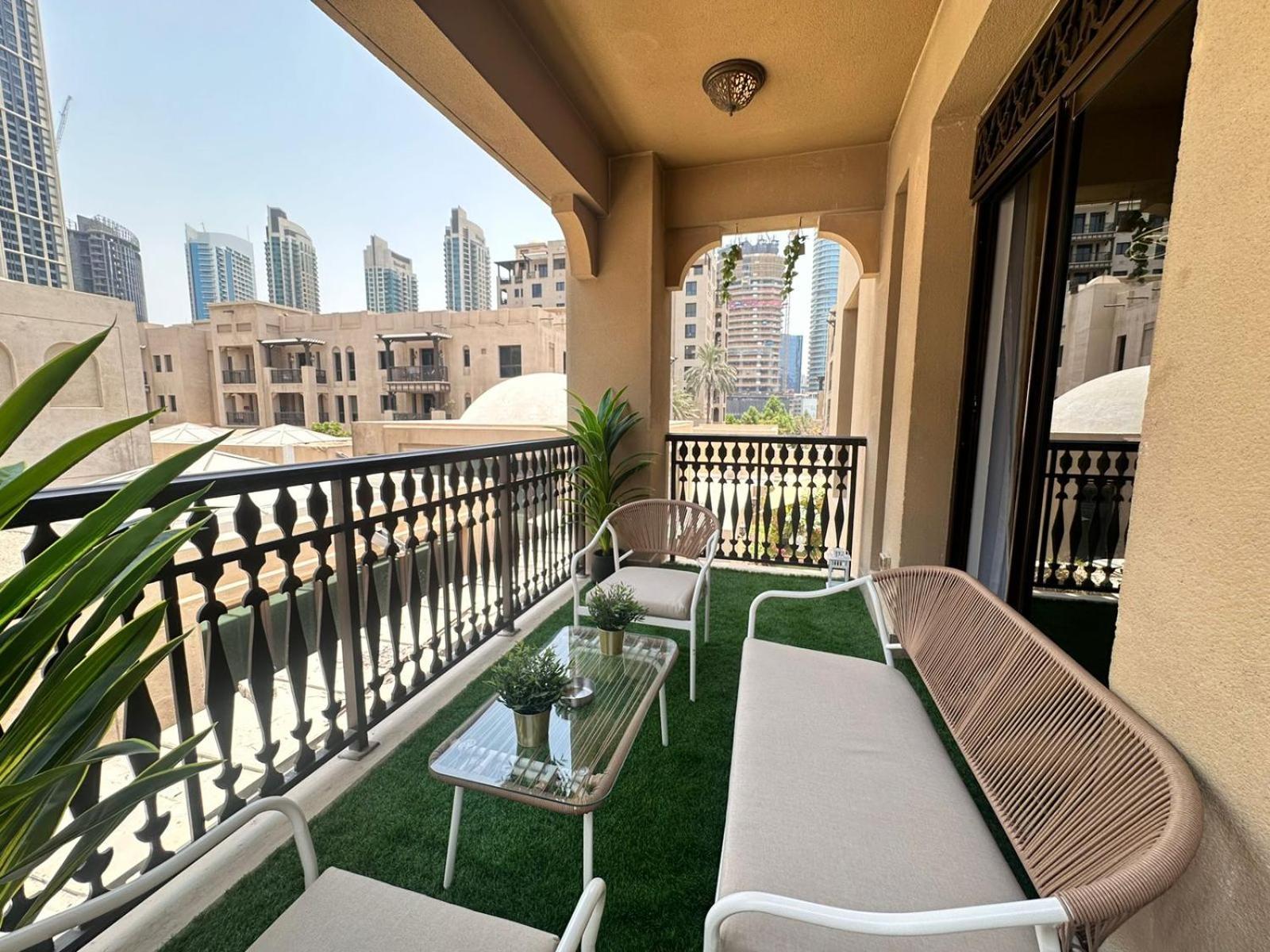Durrani Homes Zafran Luxe Iconic Burj View Apartment Dubai
