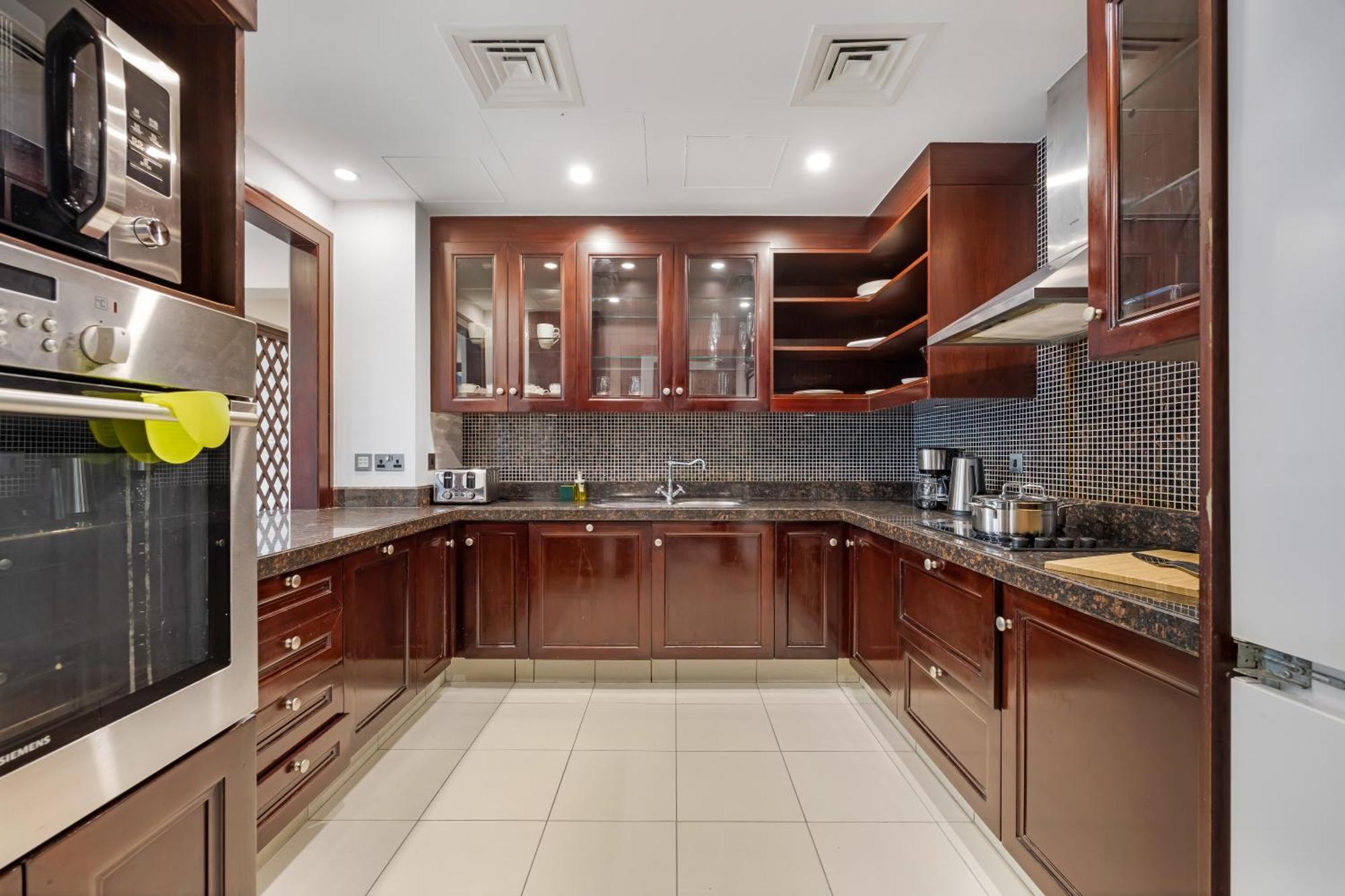 Durrani Homes Zafran Luxe Iconic Burj View