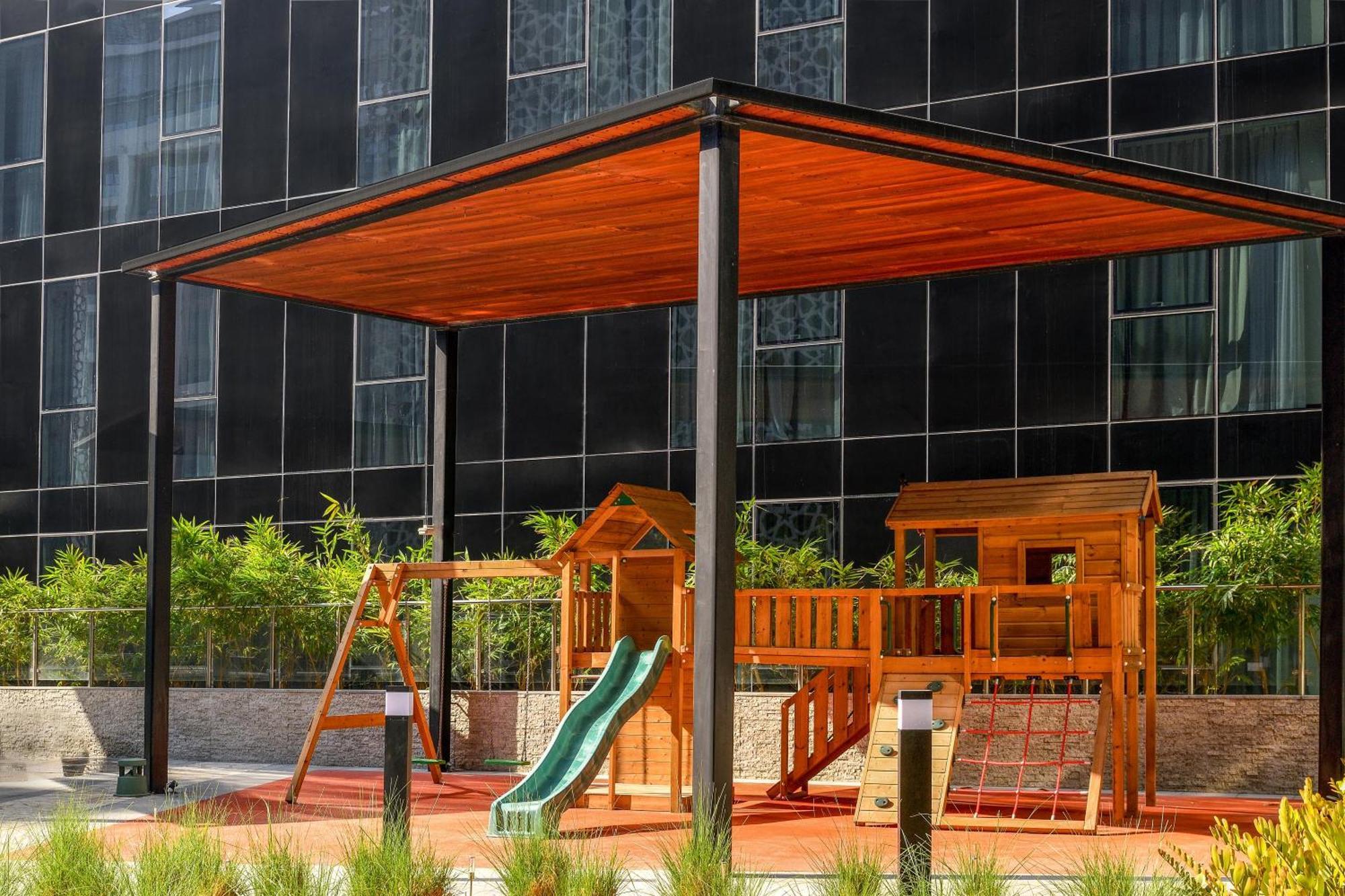 Ibis Styles Airport