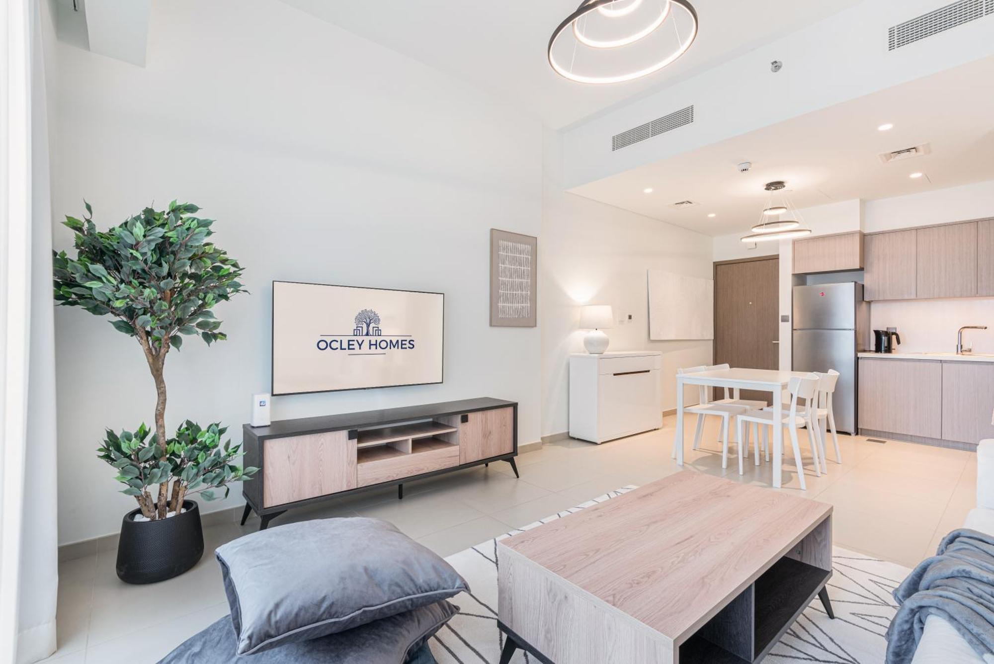 Premium Minutes Away From Burj Khalifa Apartment Dubai