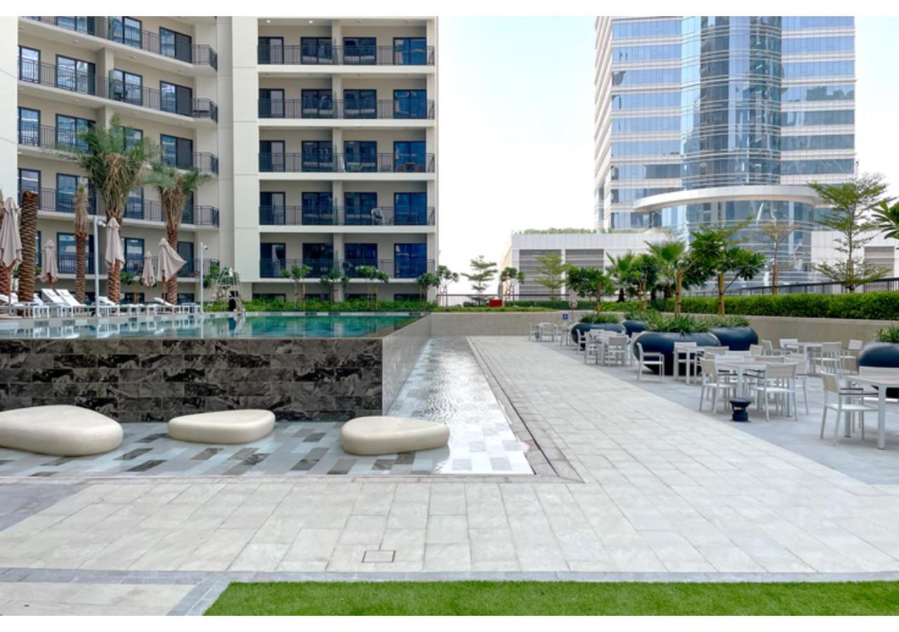 Keyrock Living - Urban Oasis In Zada Tower *