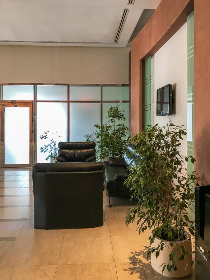 Frank Porter - Goldcrest Executive Dubai