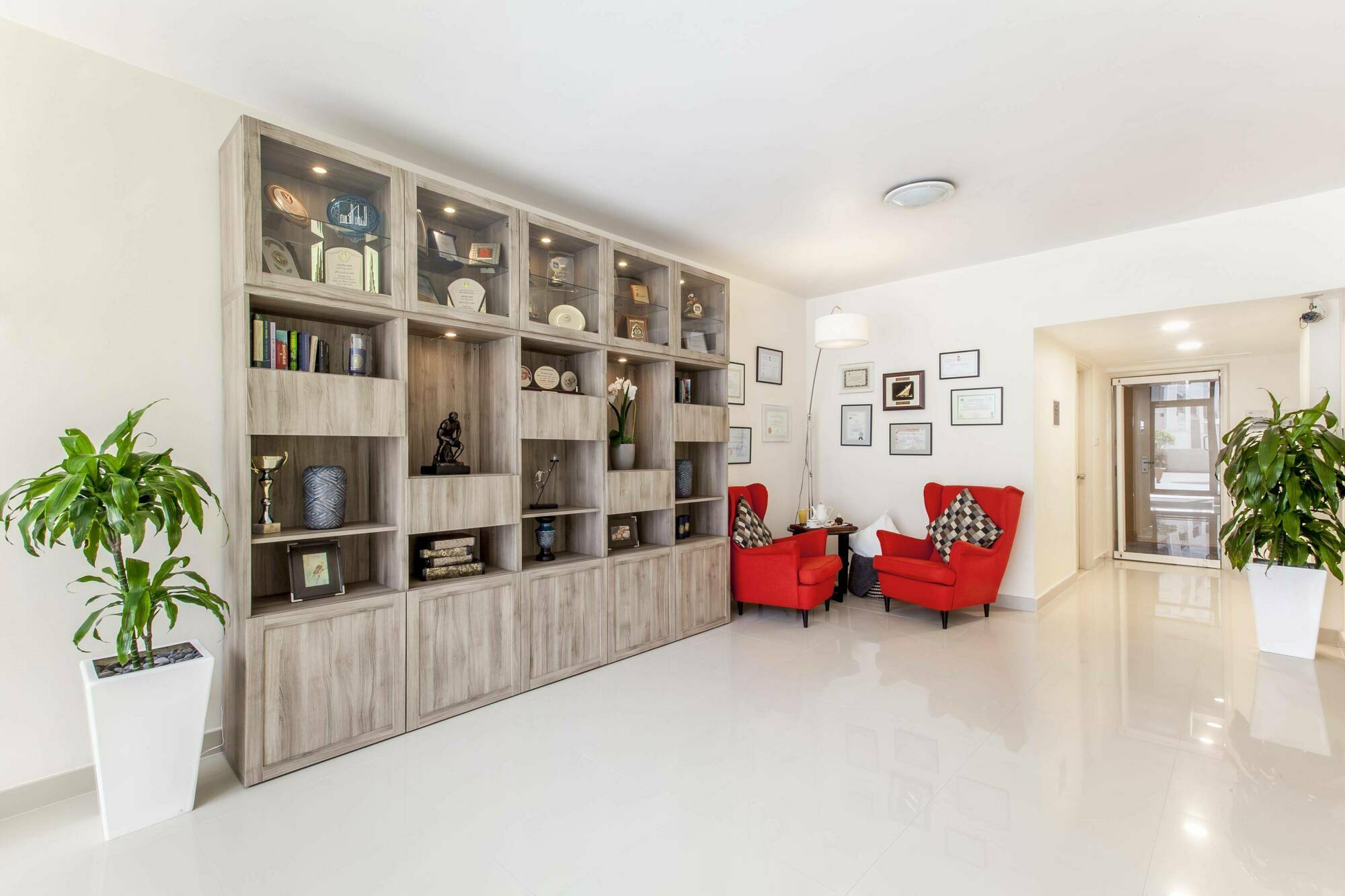 Golden Sands Hotel Apartment 3