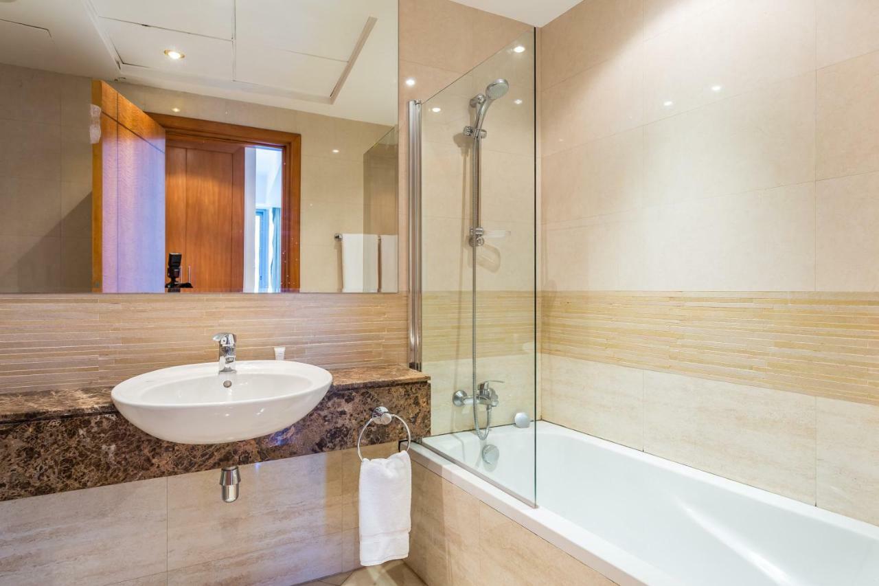 Two Bedrooms In Trident Grand Residence, Jbr By Deluxe Homes Dubai
