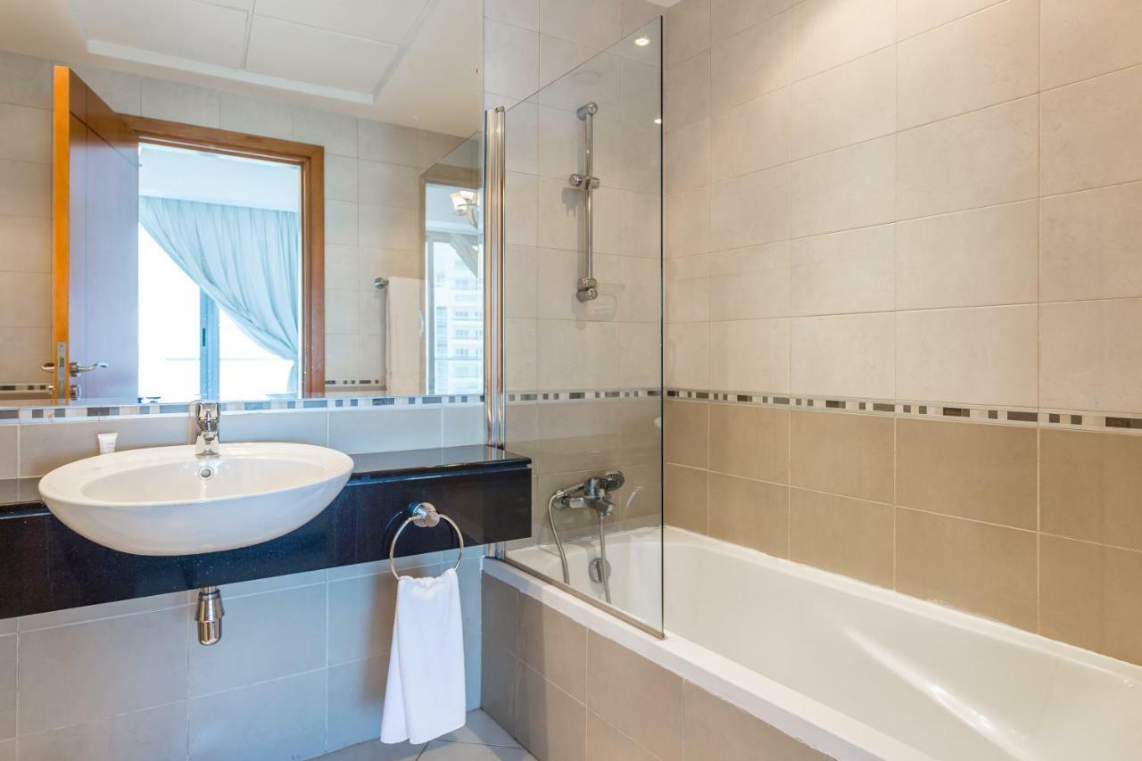 Two Bedrooms In Trident Grand Residence, Jbr By Deluxe Homes Apartment