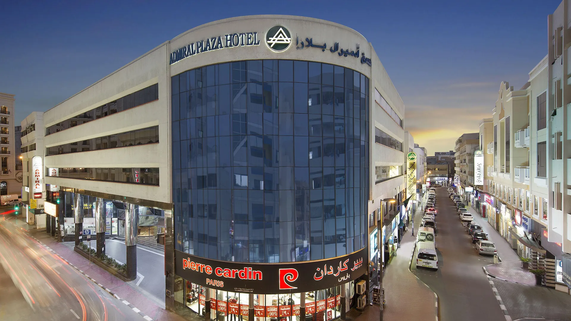 Top Hotels in Old Dubai for Discerning Travelers